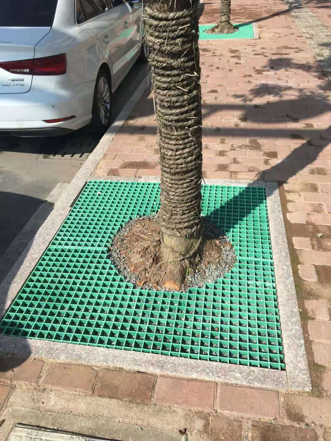 玻璃纤维树篦子的应用
